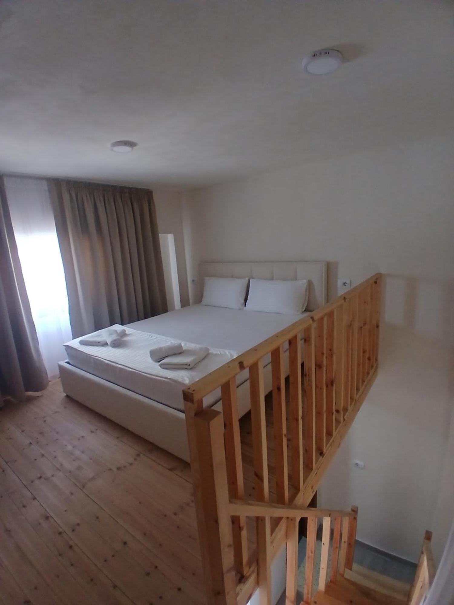 Vila Francesko Ksamil Buitenkant foto
